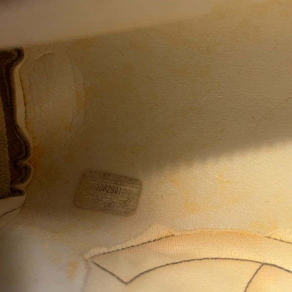 AUTHENTIC VINTAGE CHANEL CAVAIR ZIPPER CLUTCH/POUCH BUNDLE - Picture 9 of 11